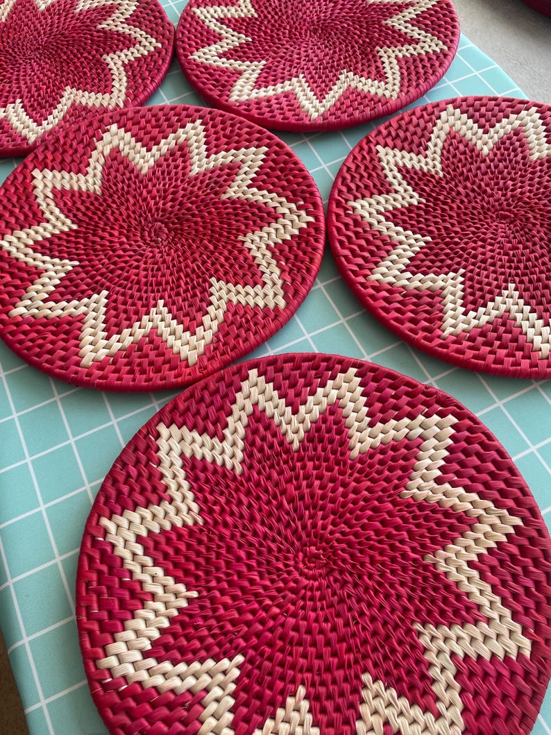 Christmas Red Placemats: Woven Holiday Table Decor (12 inches)