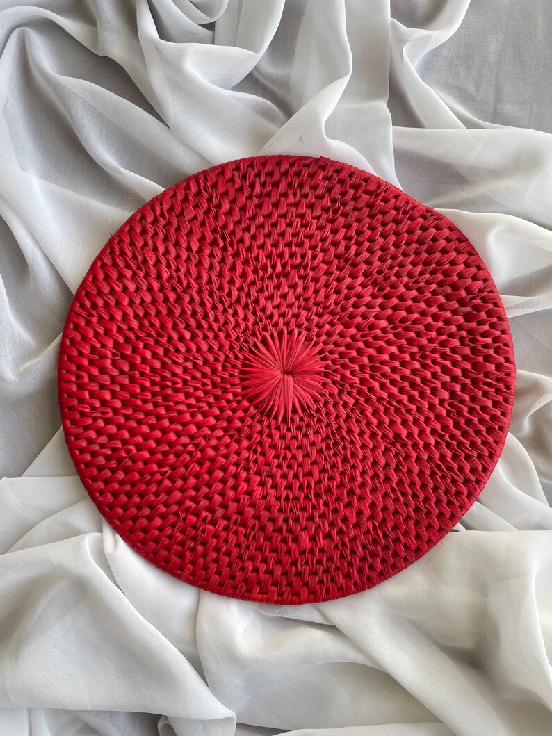 Red Woven Christmas Placemats: Farmhouse Holiday Table Decor
