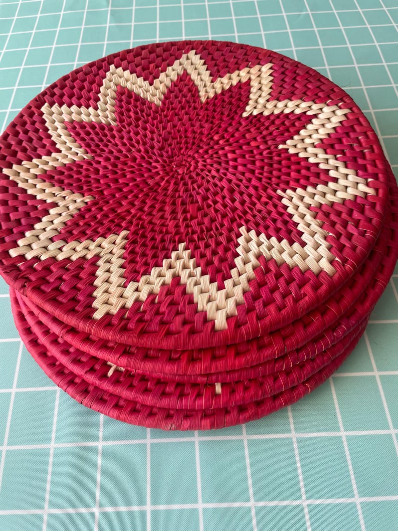 Christmas Red Placemats: Woven Holiday Table Decor (12 inches)