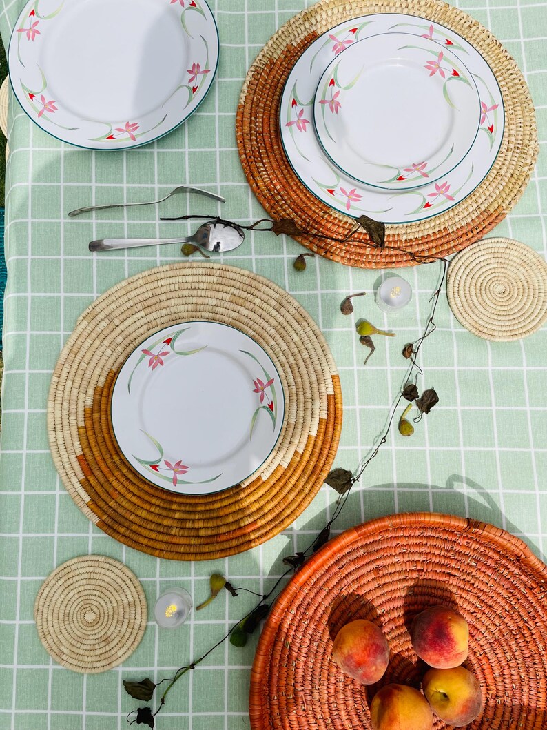 Woven Round Placemats with Coasters – Orange and Natural Boho Table Mats, Rustic Straw Dining Decor, Thanksgiving Holiday Placemats