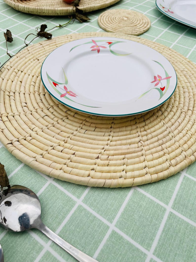Hand Woven Round Palm Leaf Placemats, Boho Placemats For Table, Eco Friendly Place Mat For Natural Dining Decor, Bohemian tableware, 14 inch