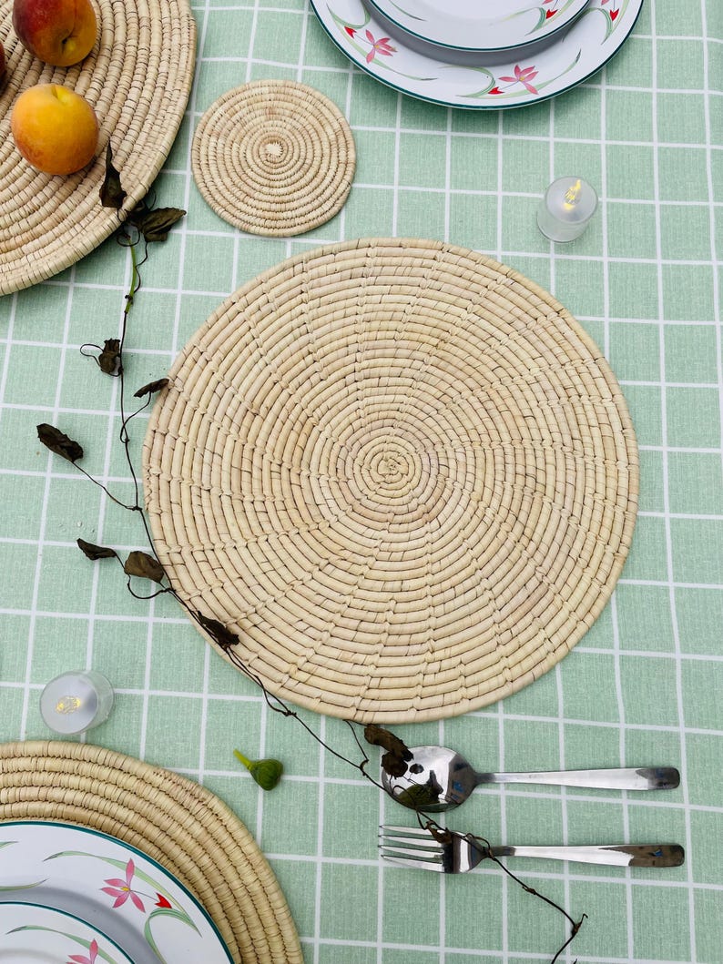 Hand Woven Round Palm Leaf Placemats, Boho Placemats For Table, Eco Friendly Place Mat For Natural Dining Decor, Bohemian tableware, 14 inch