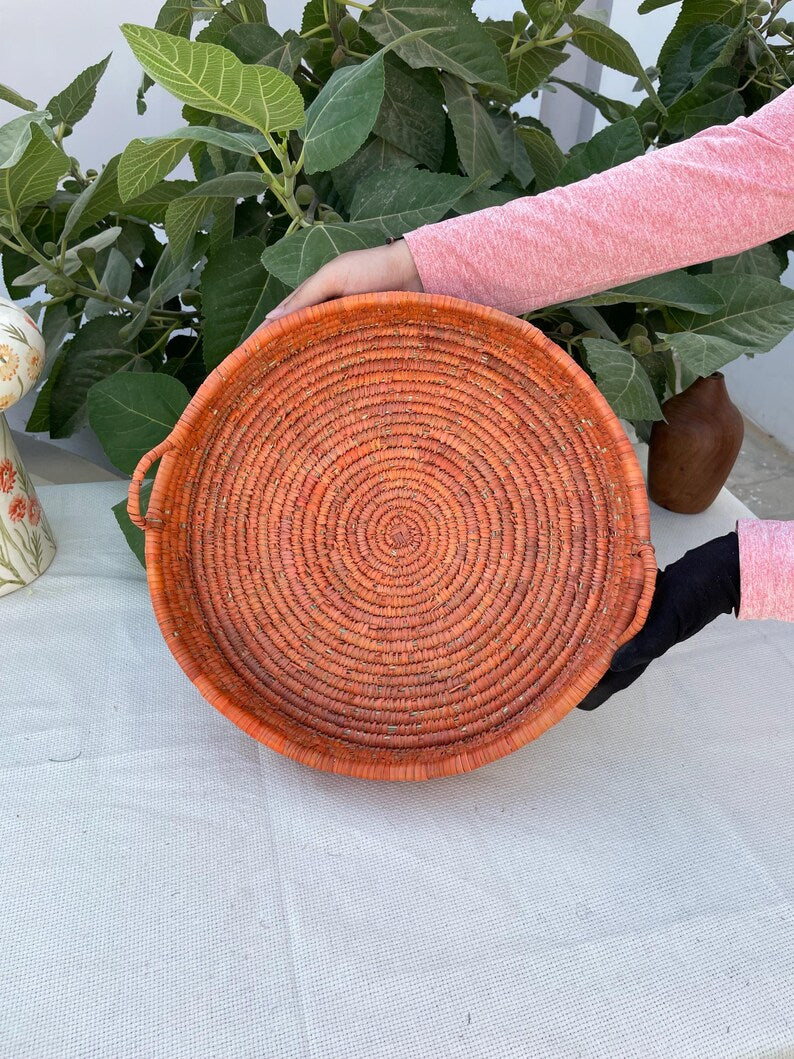 14-inch Palm Woven Round Tray for Coffee Table, Fruit, Coastal Decor, Rustic Farmhouse Serving