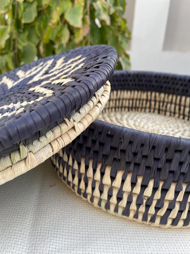 Handwoven Lid Basket By Suzzi Homes, Eco-Friendly Woven Basket with Lid, Rustic Storage Basket, Boho Decor, Fruit Storage, Organizer Basket