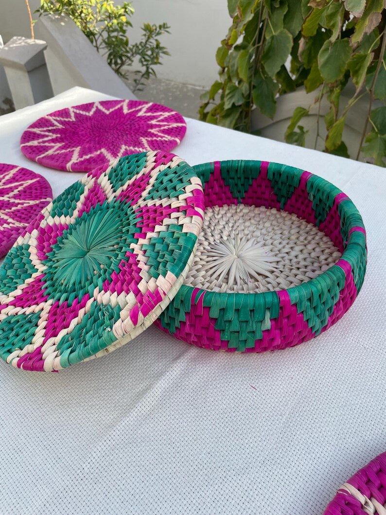 Handwoven Lid Basket By Suzzi Homes, Eco-Friendly Woven Basket with Lid, Rustic Storage Basket, Boho Decor, Fruit Storage, Organizer Basket