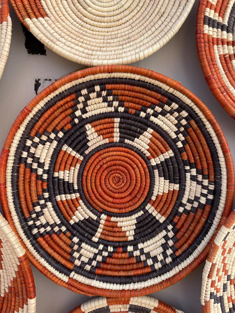 Woven Wall Basket Decor Set Of 3, Boho Wall Basket Set, Woven Wall Hanging Baskets, Rustic Wall Baskets, Sea Grass African Baskets