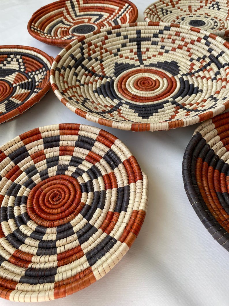 Boho Wall Basket Set Of 7, Handwoven African Baskets for Wall Decor, Neutral Rustic Woven Wall Art, Tribal Home Decor, Beige Brown Baskets