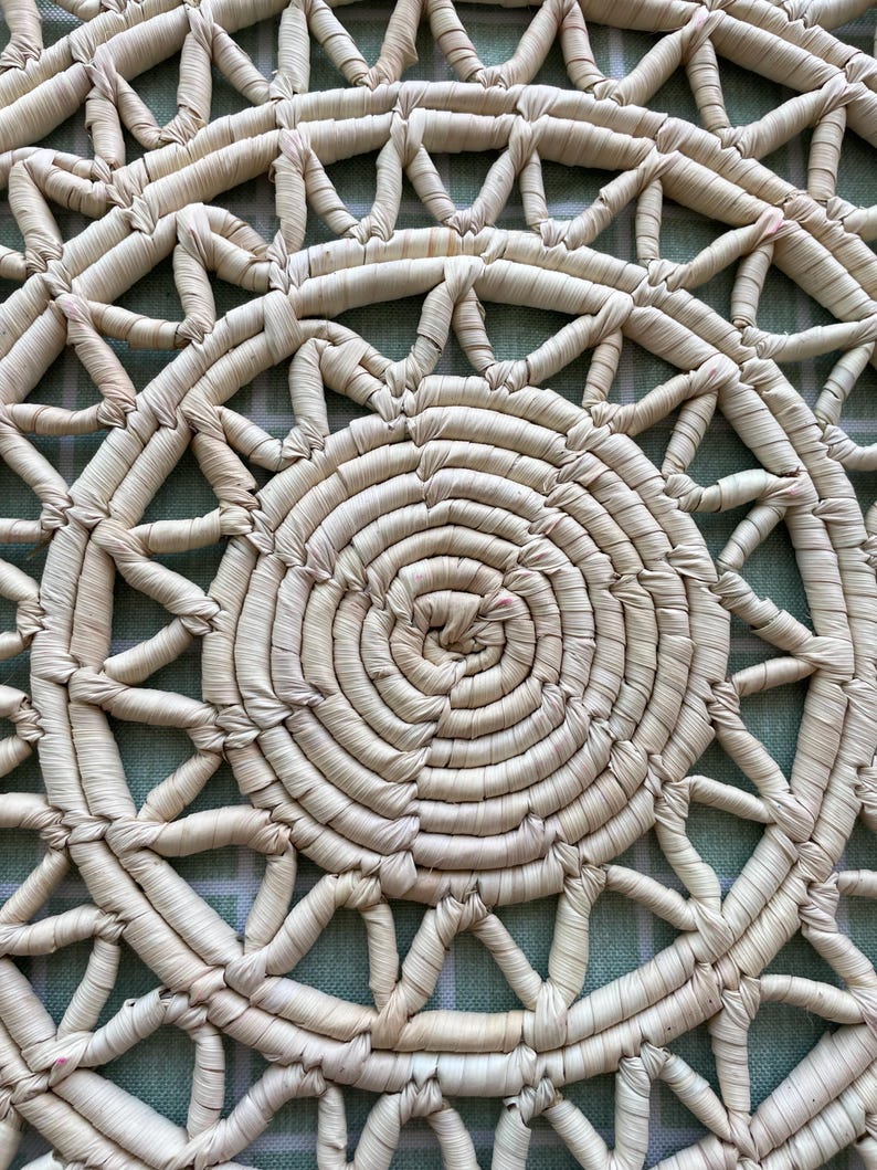 Woven Round Placemats, Boho Place mats, Eco Friendly Placemats, Natural Placemats, Handwoven Placemats, Place Mat, Fall Table Decor, 15inch