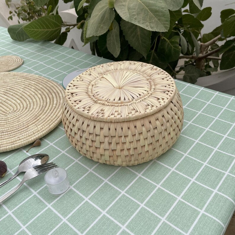 Handwoven Lid Basket By Suzzi Homes, Eco-Friendly Woven Basket with Lid, Rustic Storage Basket, Boho Decor, Fruit Storage, Organizer Basket