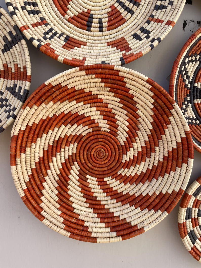 Woven Wall Basket Decor Set Of 3, Boho Wall Basket Set, Woven Wall Hanging Baskets, Rustic Wall Baskets, Sea Grass African Baskets